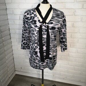 Trisisto Femme Ladies Size Medium Grey & Black Pattern Made in Canada Blouse